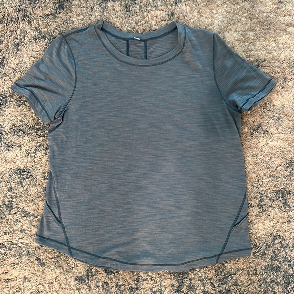 Short Sleeve Lululemon top